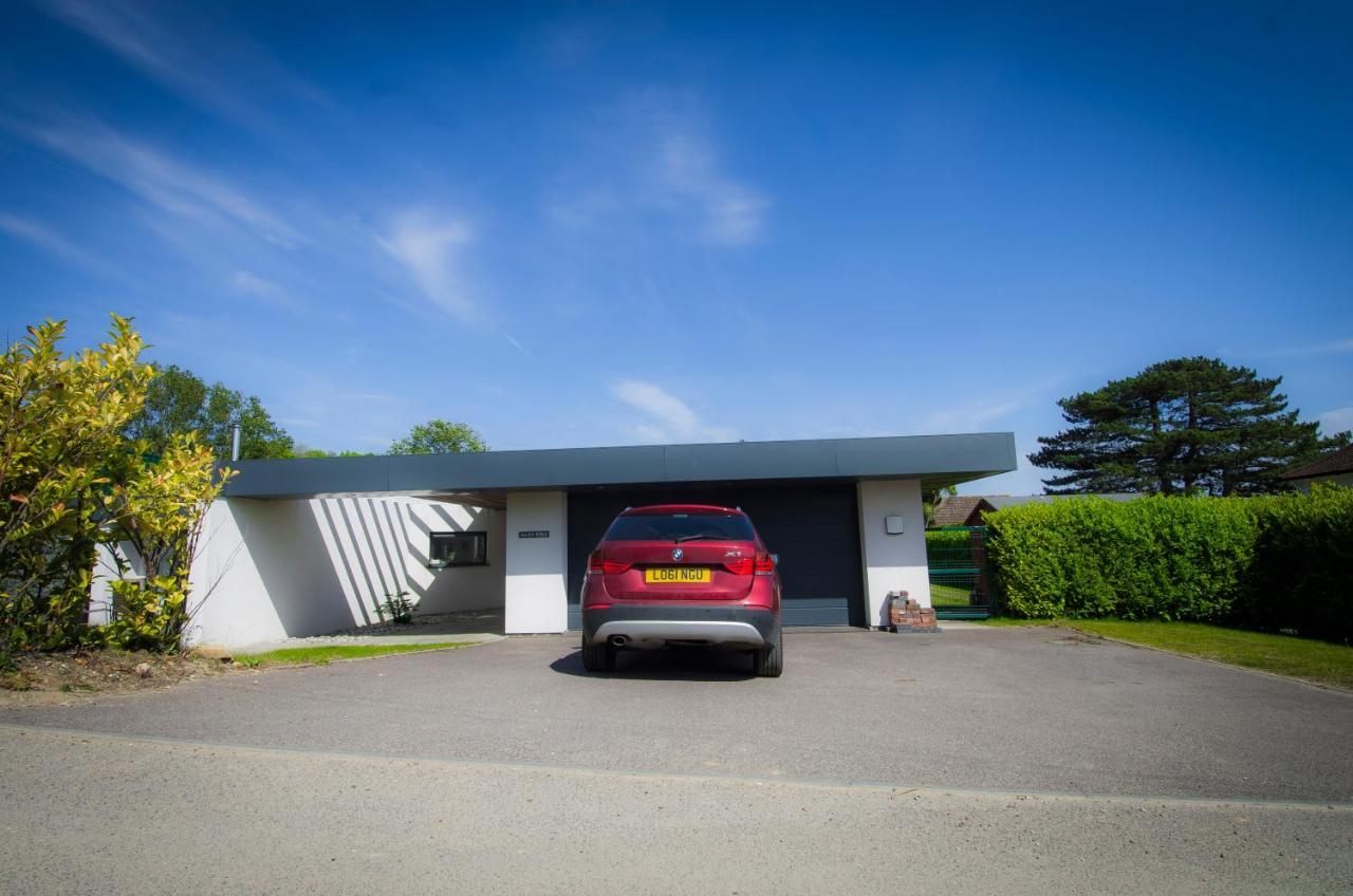 Allen Ridge Hythe  Luaran gambar