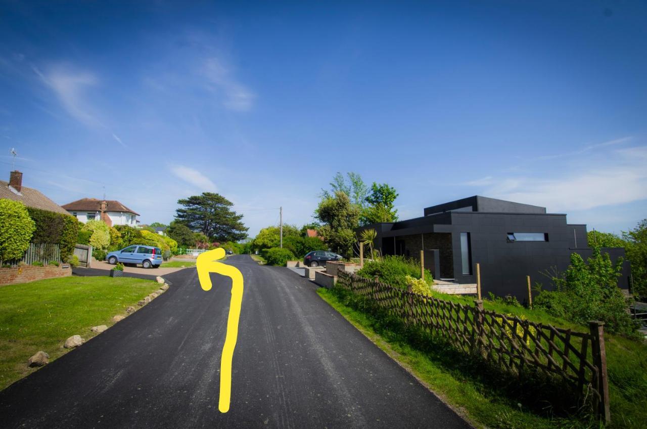 Allen Ridge Hythe  Luaran gambar